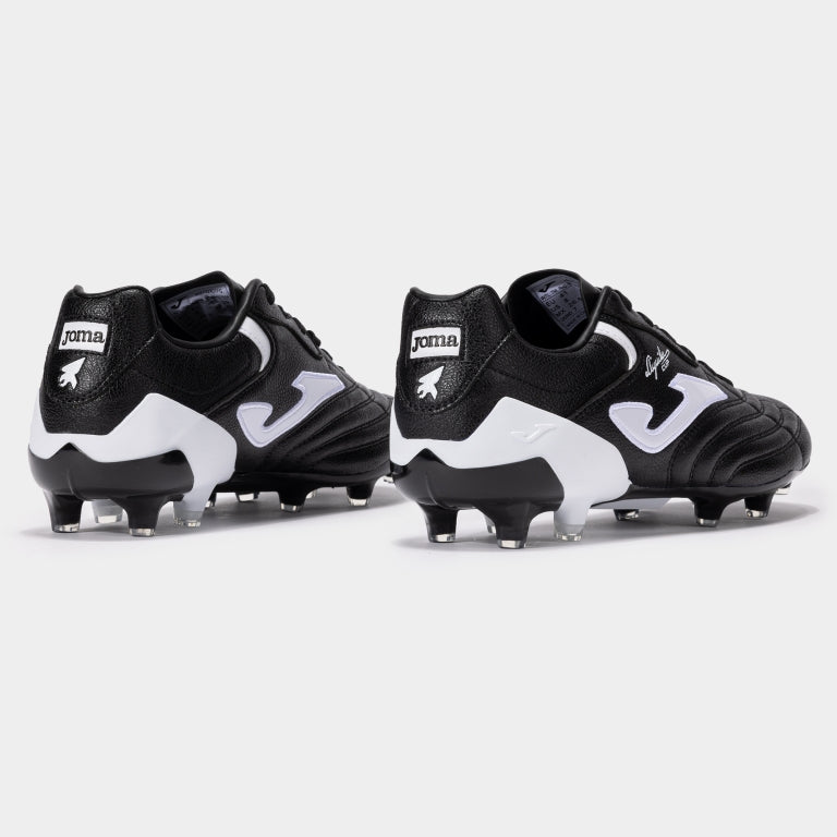 Chaussures de FOOT Aguila Cup 24 FG NOIR BLANC